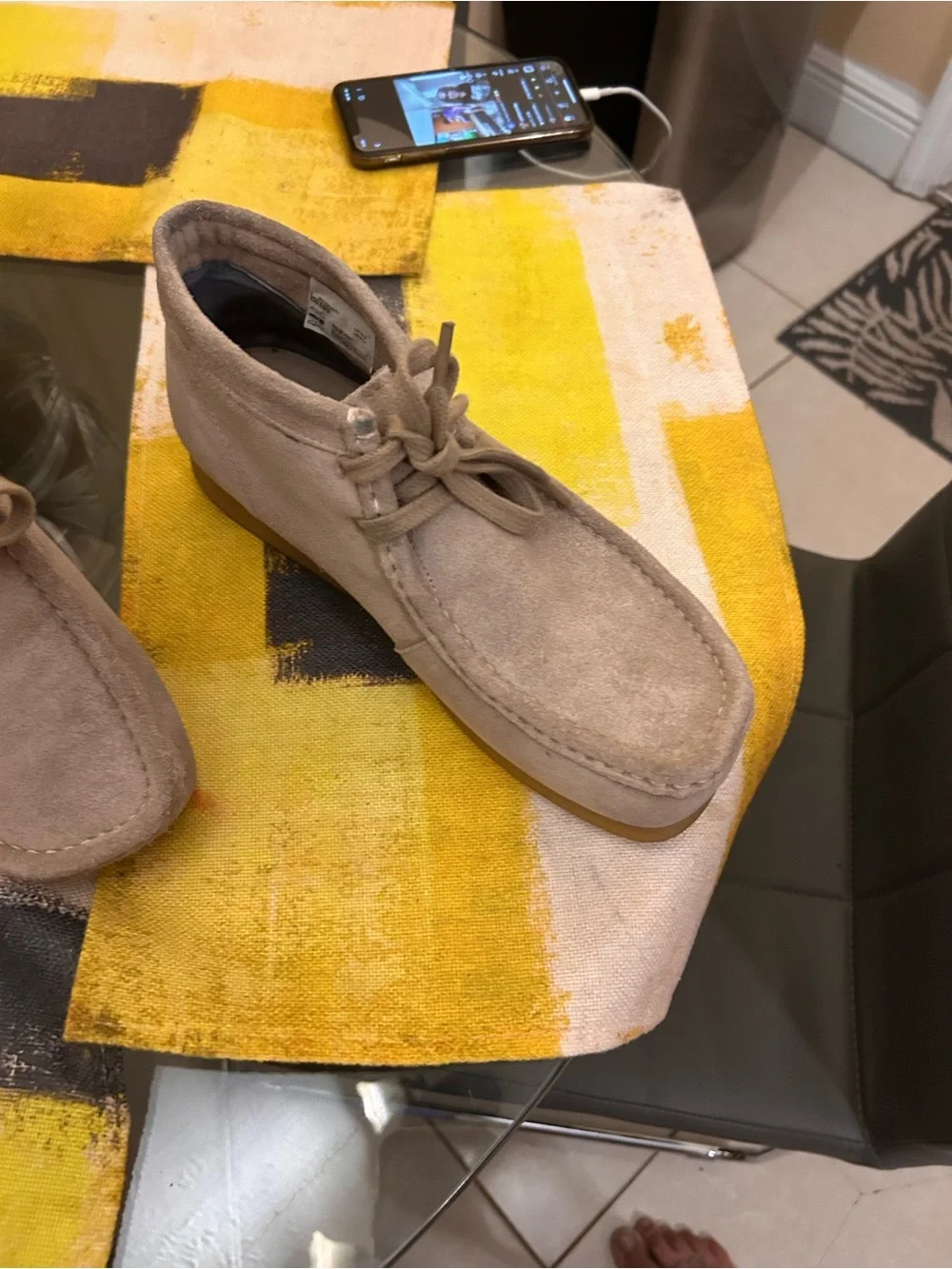 Clarks Men’s Tan Suede Chukka Wallabee Boots